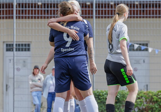 BW Spandau vs Frauenfußball-Club 